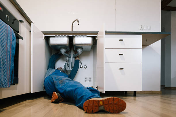 Professional Leak Detection technician working in Olney, MD
